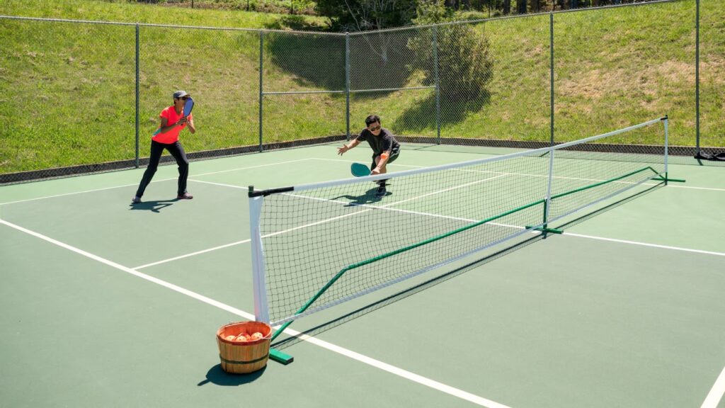 can-you-play-pickleball-on-a-tennis-court